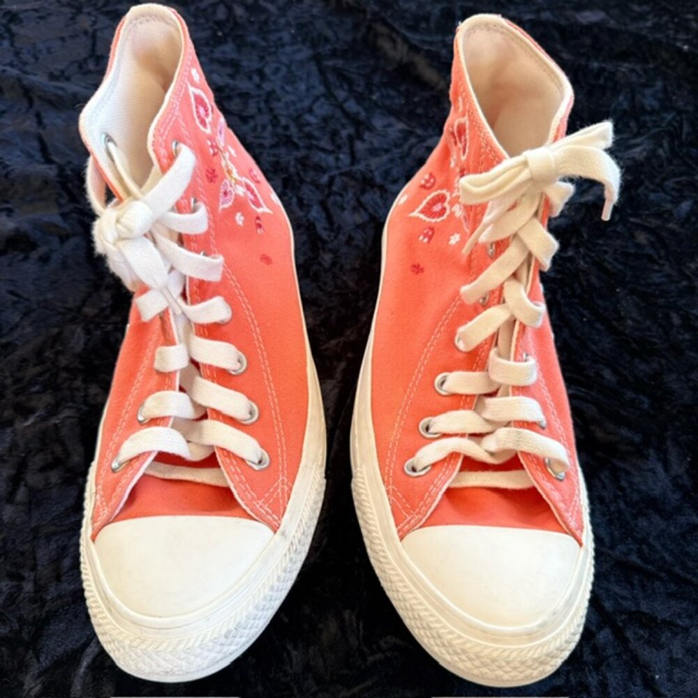 Converse All Star Coral High Top Sneakers Women’s Size 8 | Paisley Bandana Print